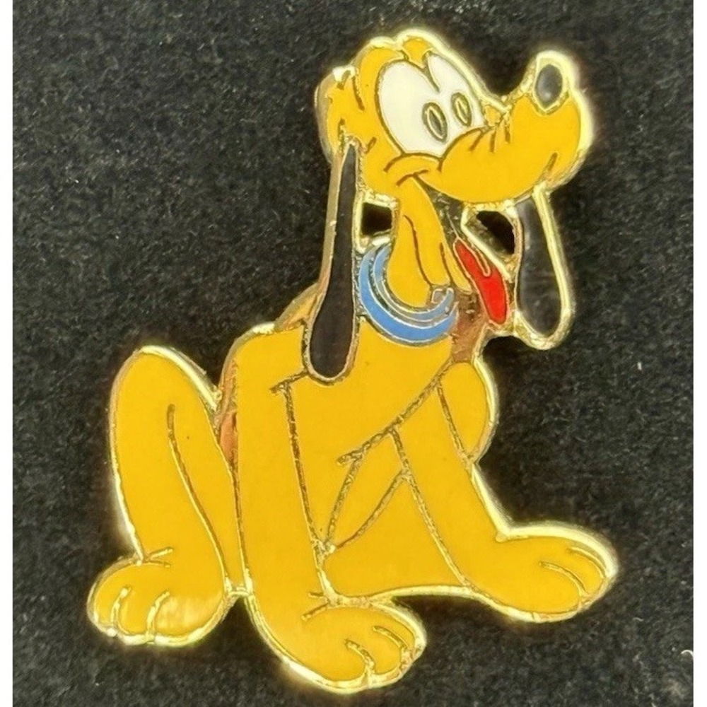 Disney Pluto Vintage Y2K Collectible Trading Pin 2000